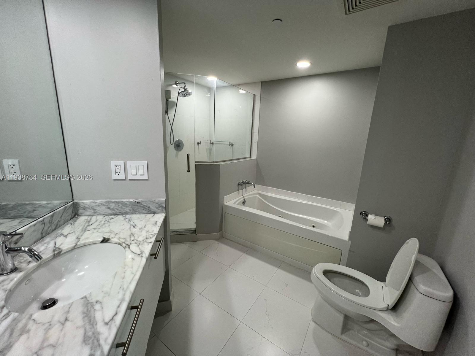 image 500 Brickell West59