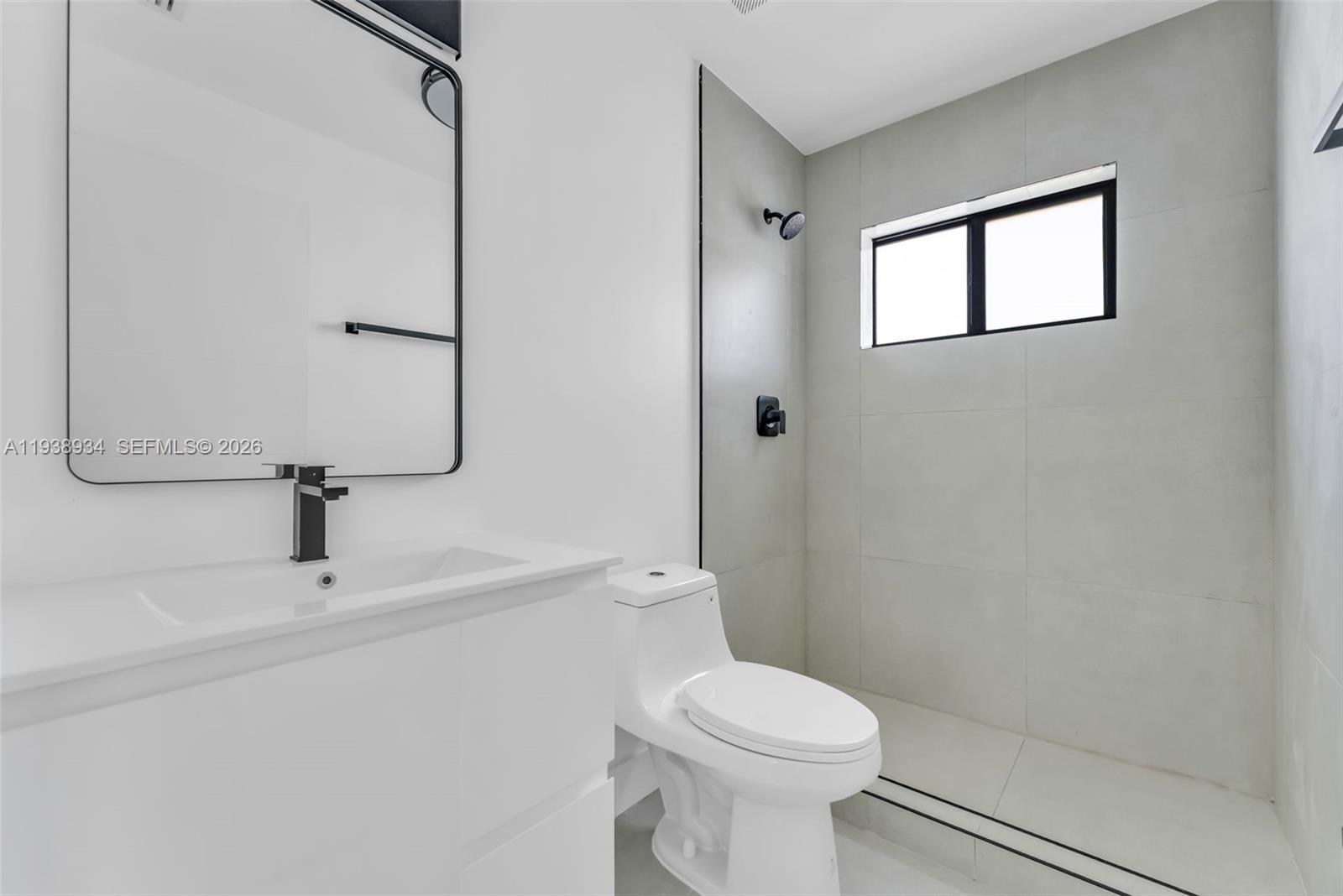 5821 NW 30th Ave Miami, FL 33142