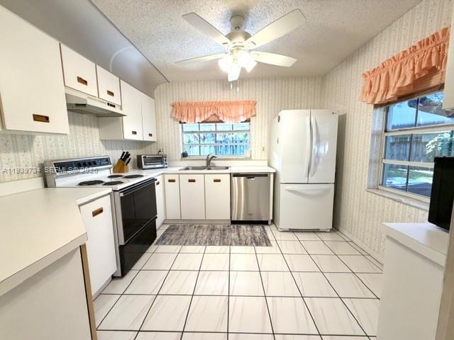 14250 SW 96th Ter Miami, FL 33186