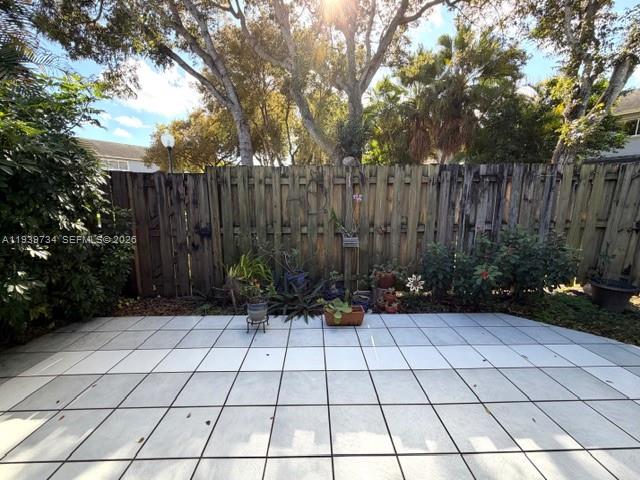 14250 SW 96th Ter Miami, FL 33186