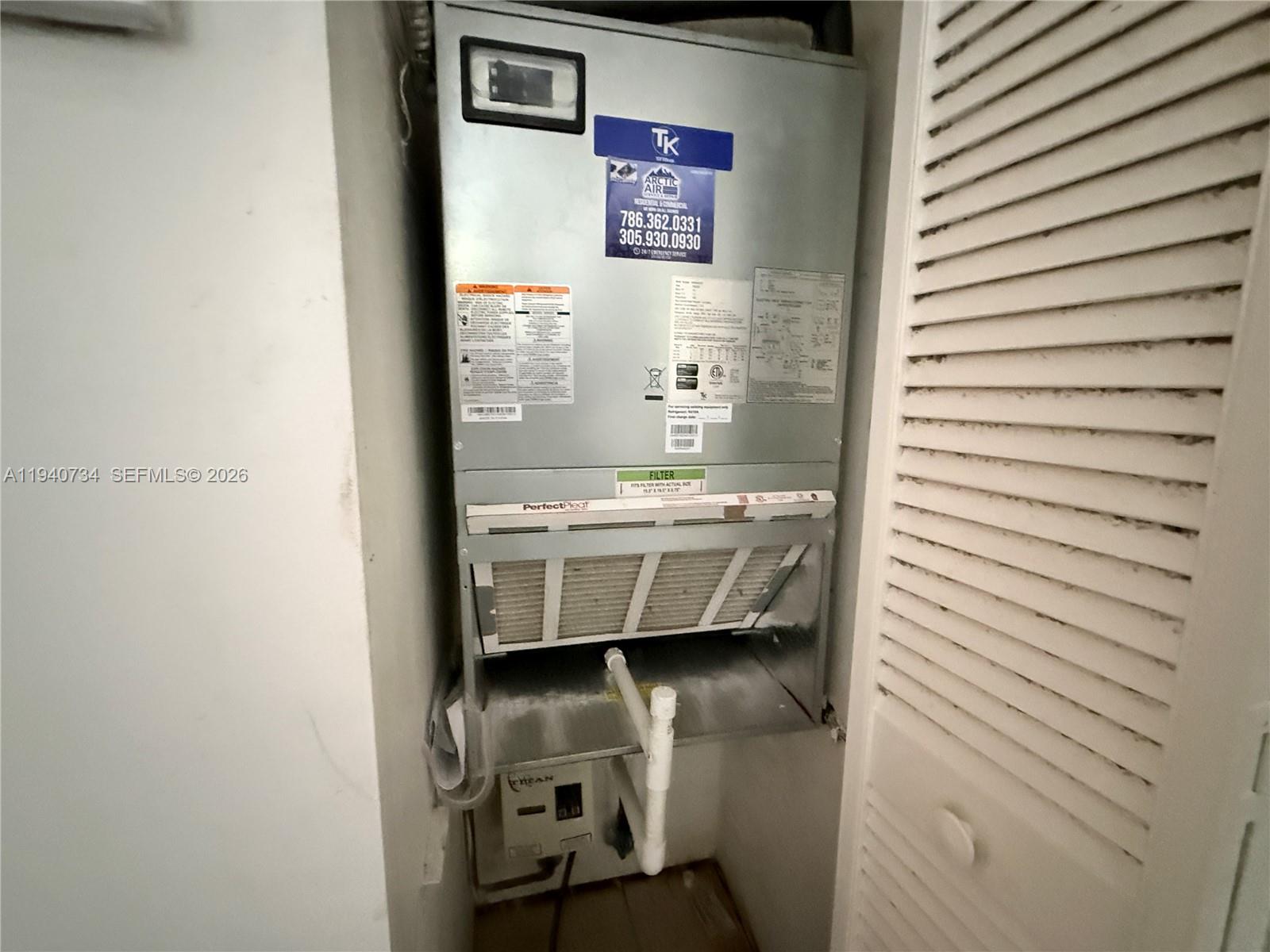 2630 SW 28th St #3 Miami, FL 33133