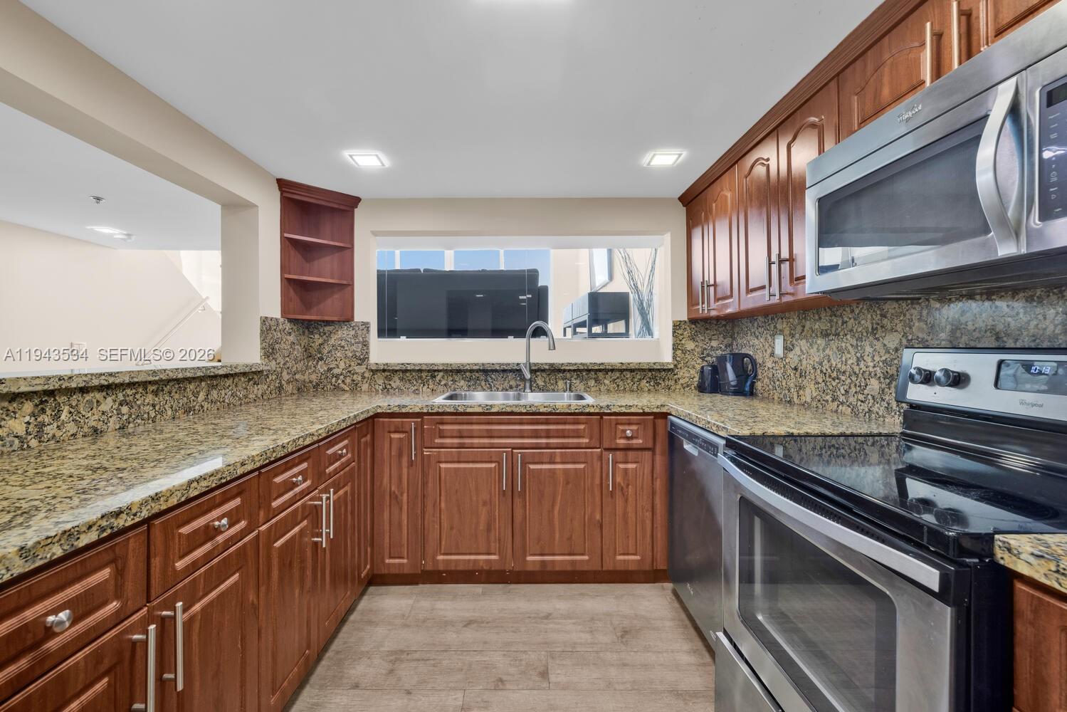 5445 Collins Ave #M9 M10 M11 M12 Miami Beach, FL 33140