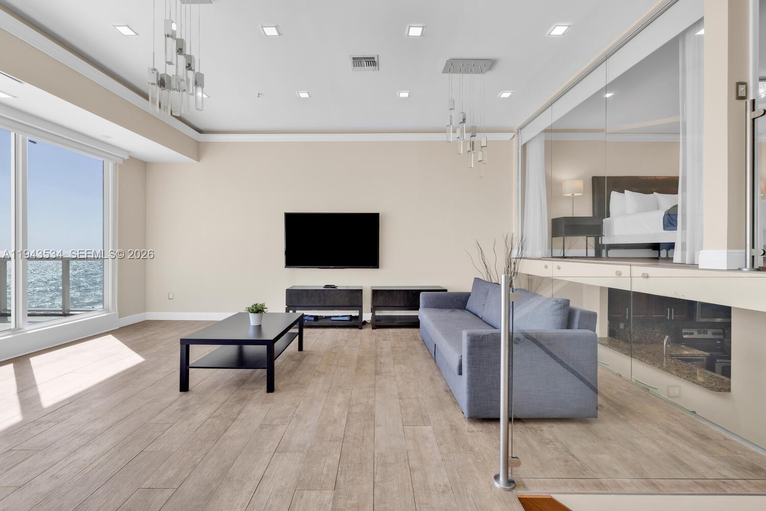 5445 Collins Ave #M9 M10 M11 M12 Miami Beach, FL 33140