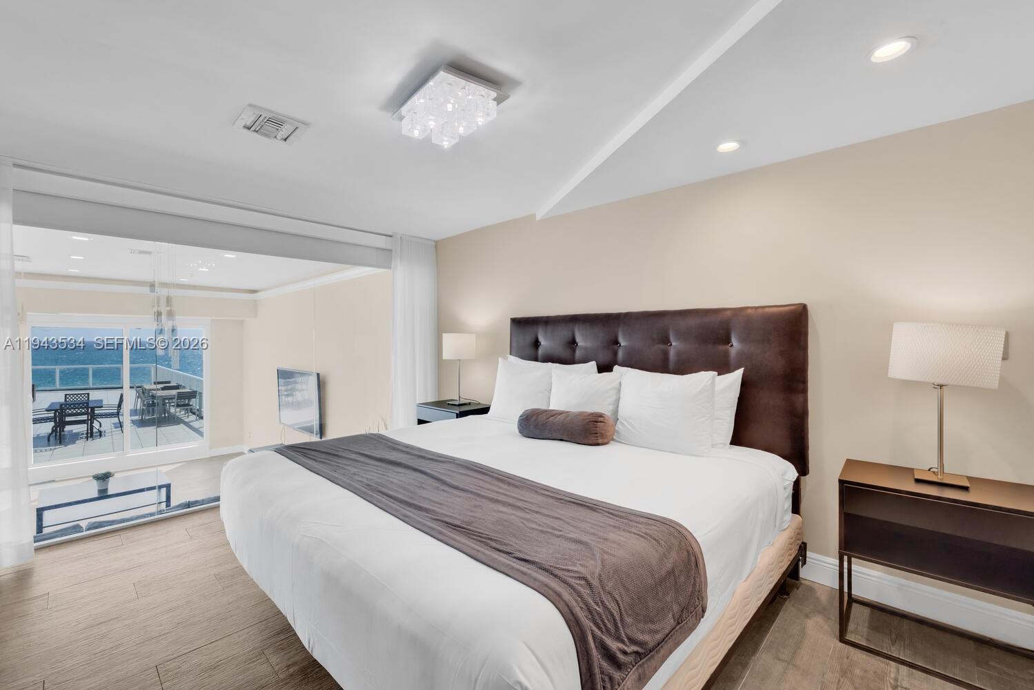 5445 Collins Ave #M9 M10 M11 M12 Miami Beach, FL 33140