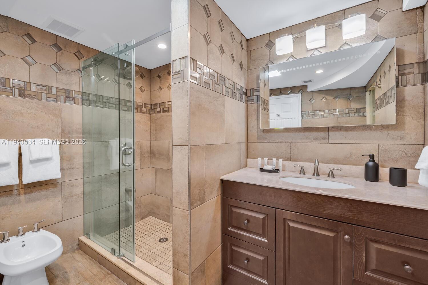 5445 Collins Ave #M9 M10 M11 M12 Miami Beach, FL 33140