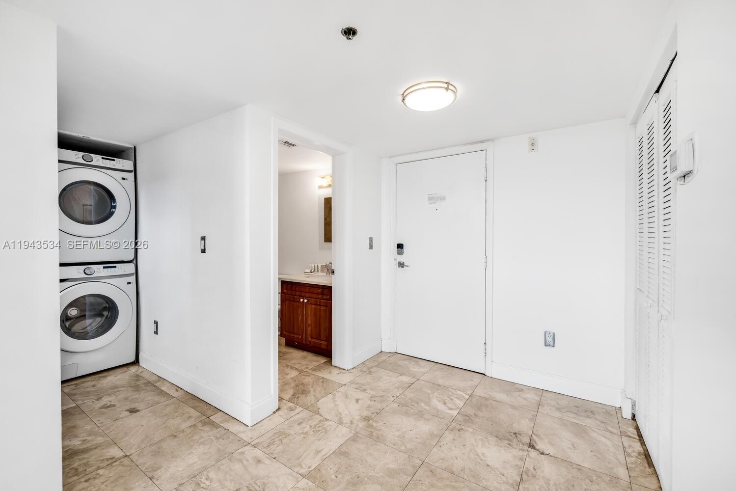 5445 Collins Ave #M9 M10 M11 M12 Miami Beach, FL 33140