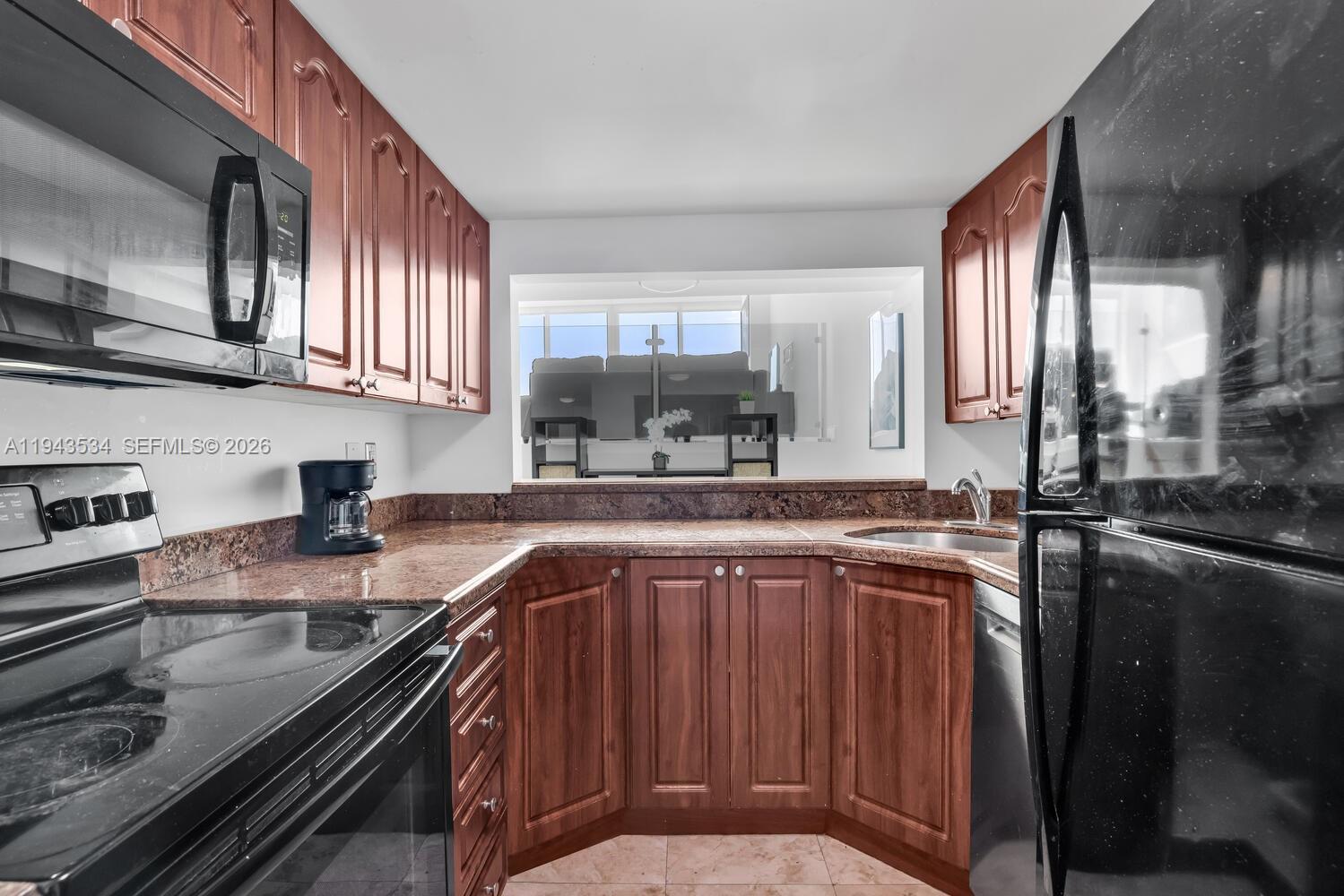 5445 Collins Ave #M9 M10 M11 M12 Miami Beach, FL 33140