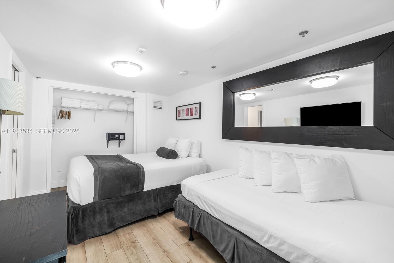 5445 Collins Ave #M9 M10 M11 M12 Miami Beach, FL 33140