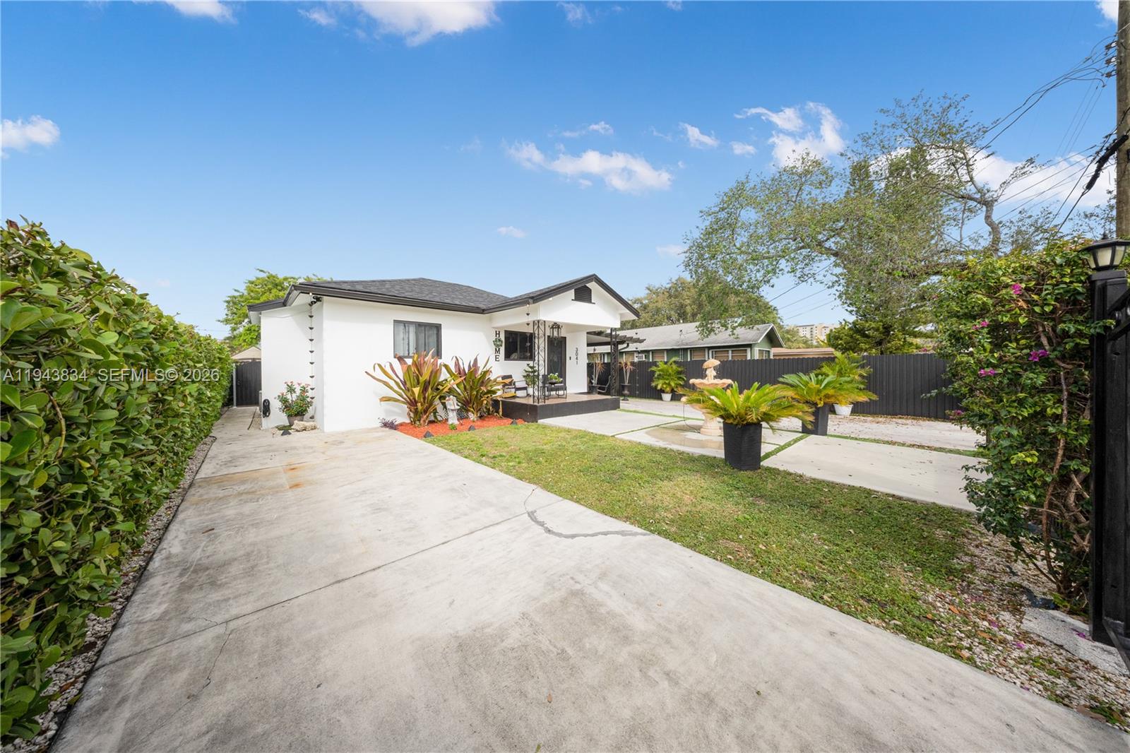 3041 NW 51st St Miami, FL 33142