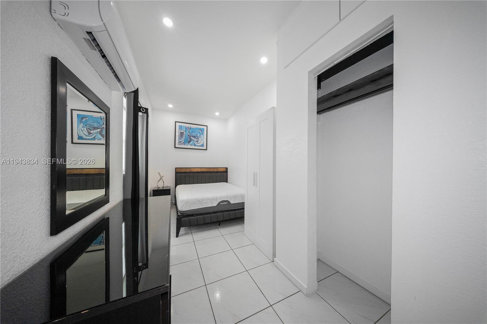 3041 NW 51st St Miami, FL 33142