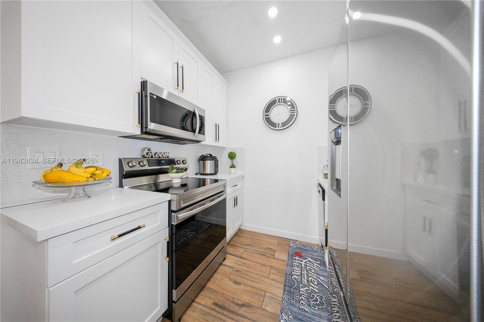 3041 NW 51st St Miami, FL 33142