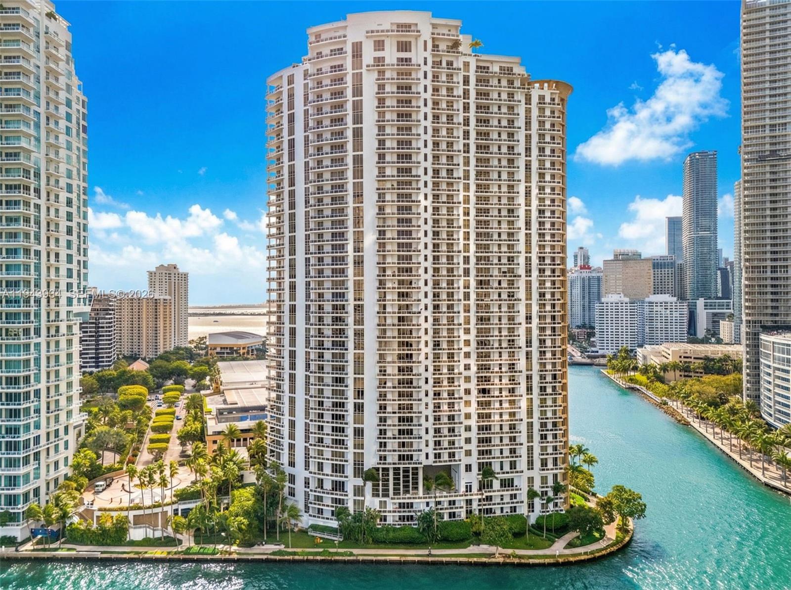 901 Brickell Key Blvd #3206 Miami, FL 33131
