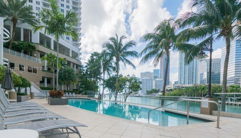 901 Brickell Key Blvd #3206 Miami, FL 33131