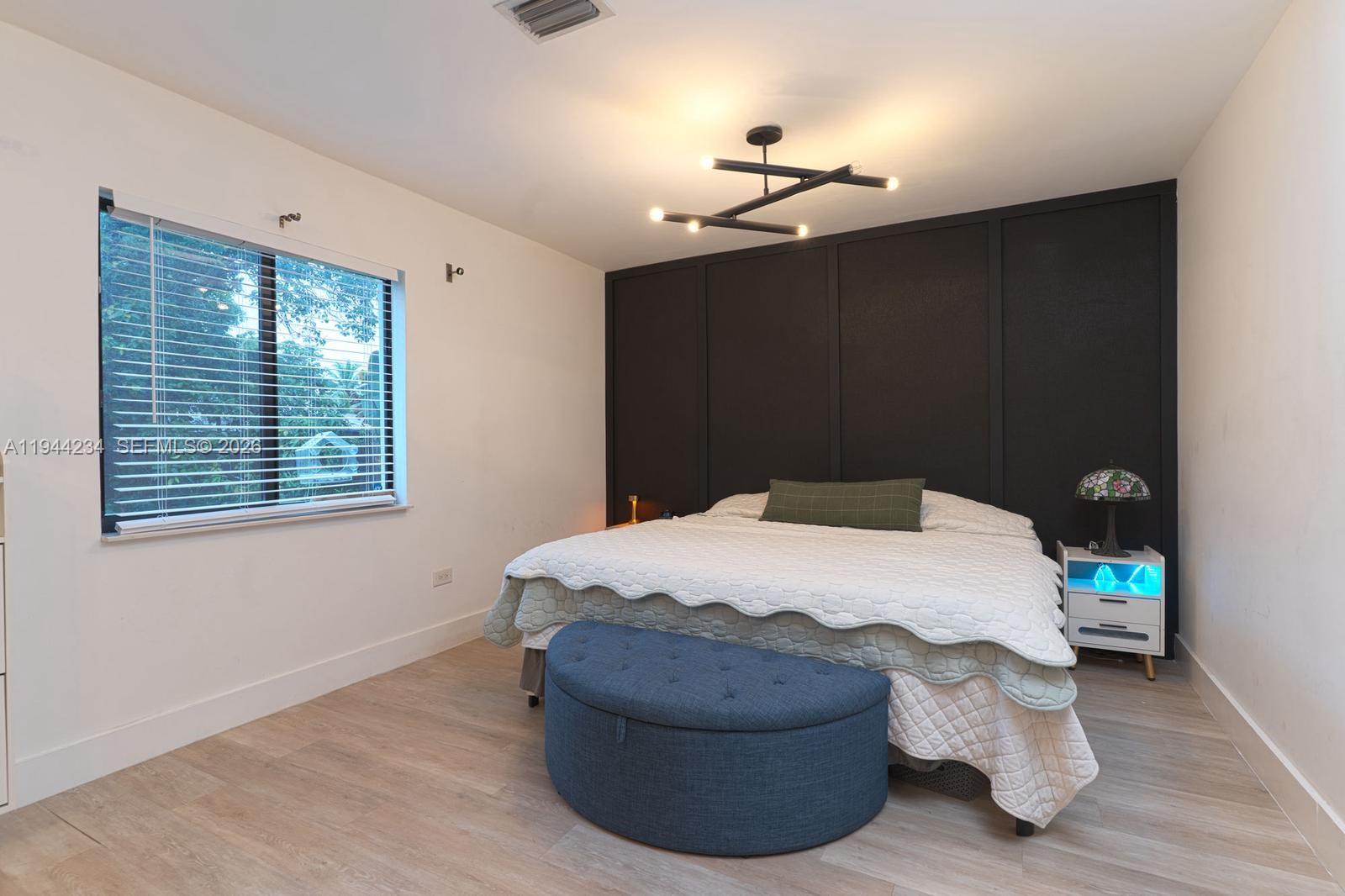 260 NW 133rd St North Miami, FL 33168