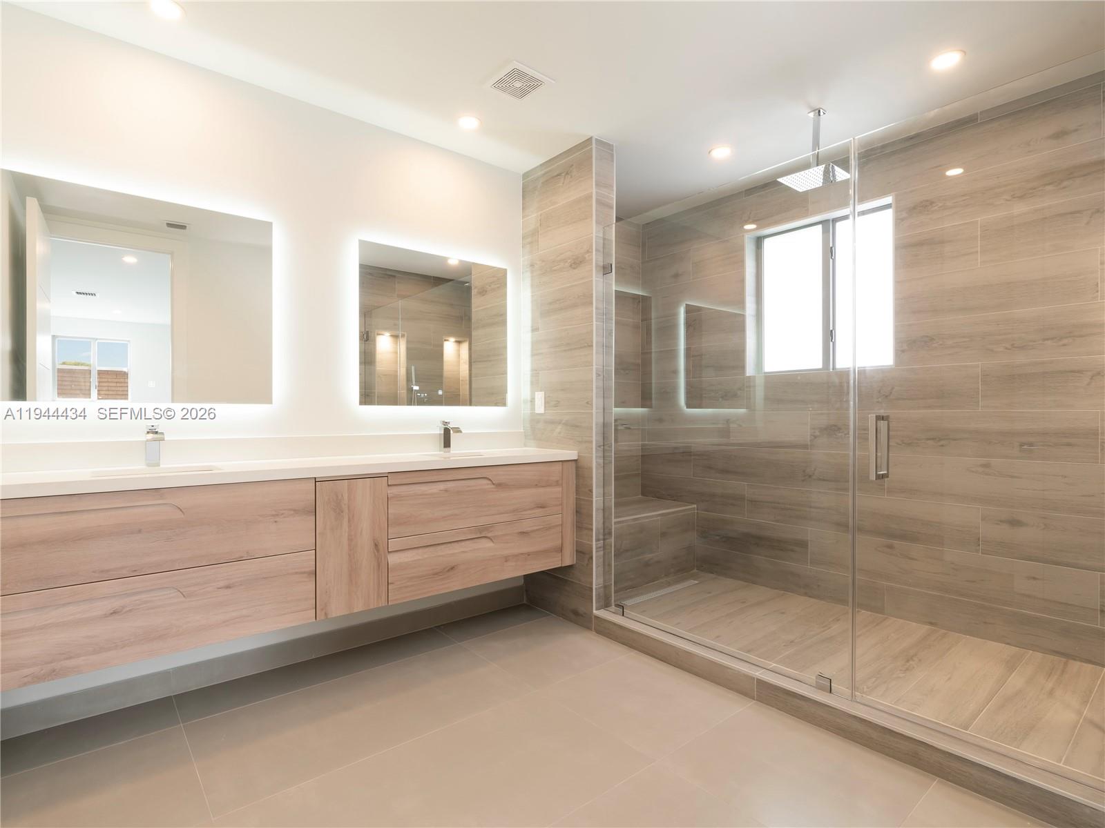 830 SW 30th St Fort Lauderdale, FL 33315