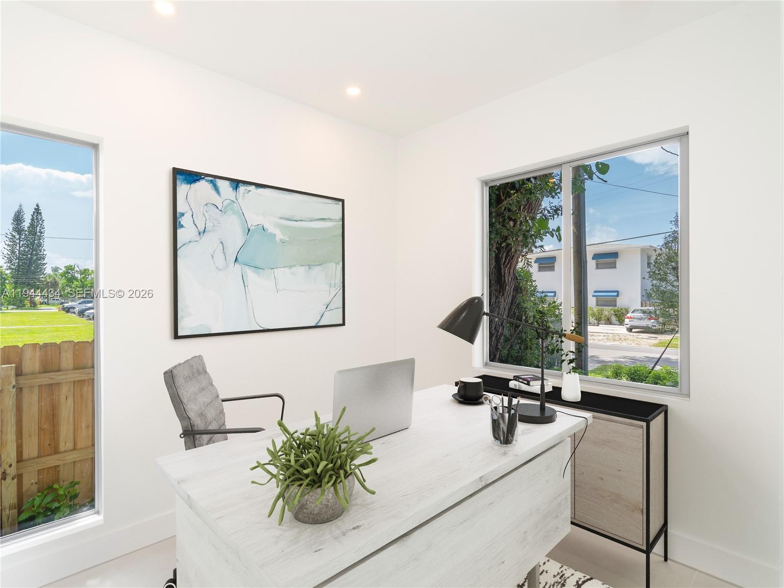 830 SW 30th St Fort Lauderdale, FL 33315