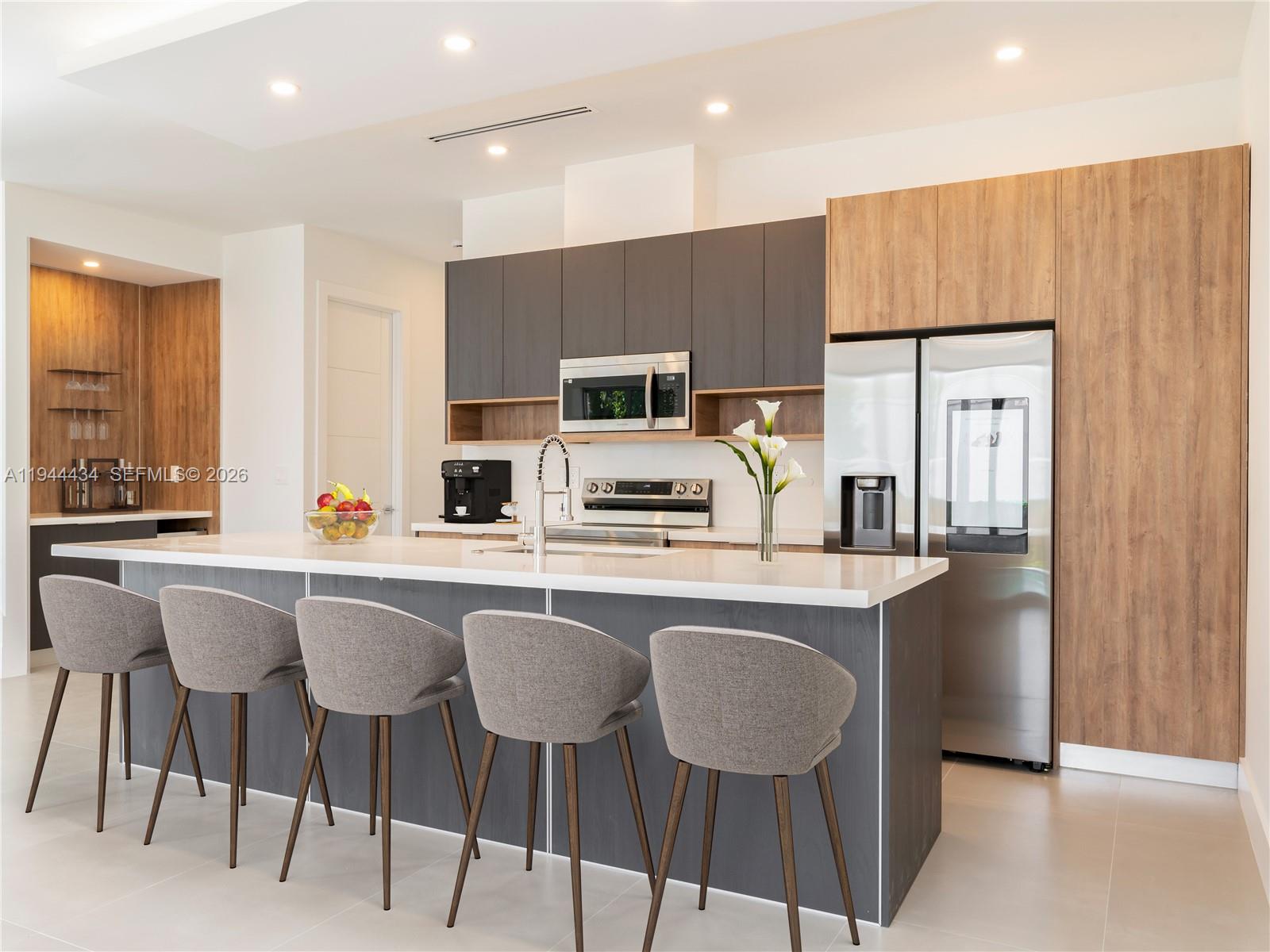 830 SW 30th St Fort Lauderdale, FL 33315