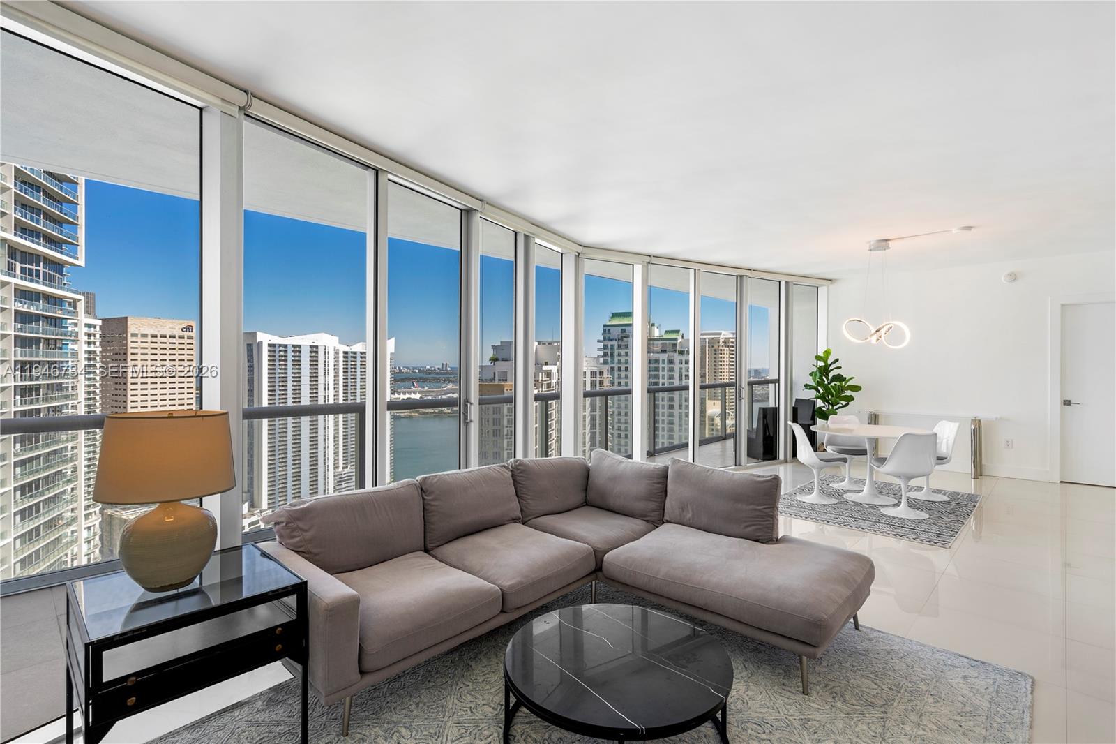 image Icon Brickell II6