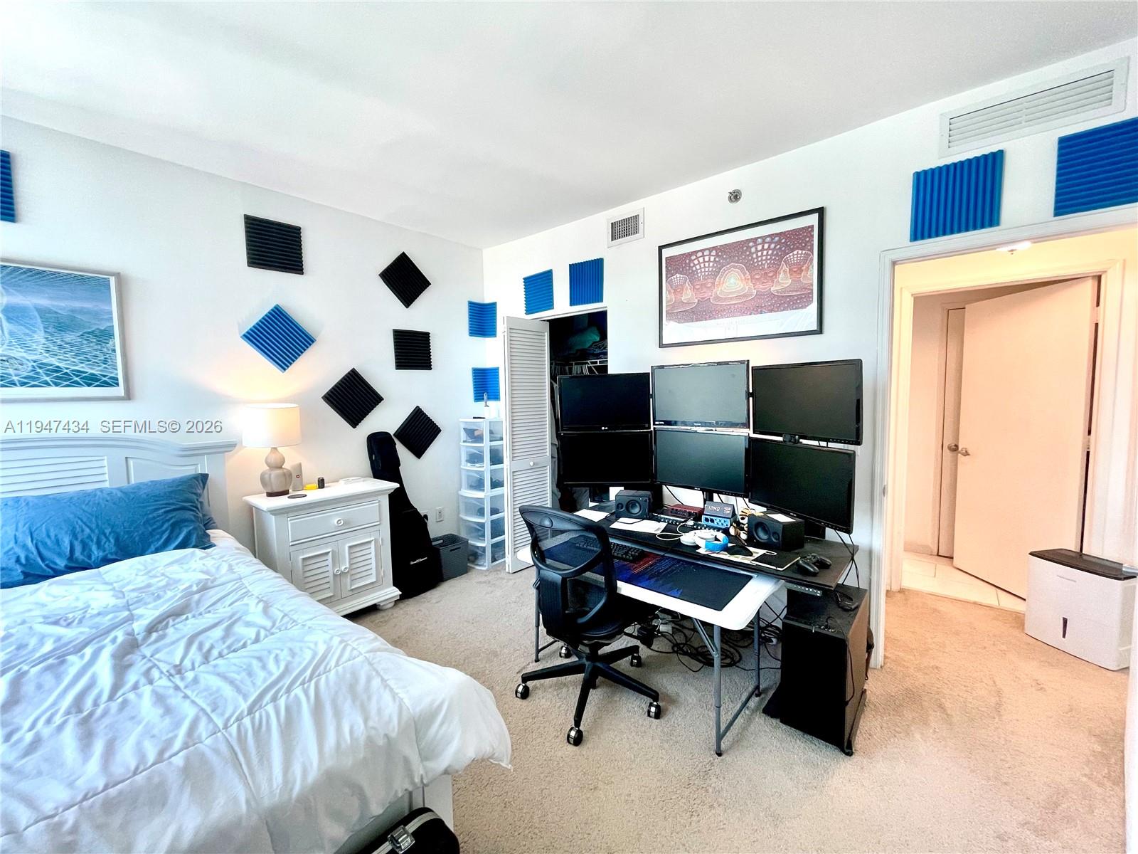 image The Plaza 901 Brickell Co15