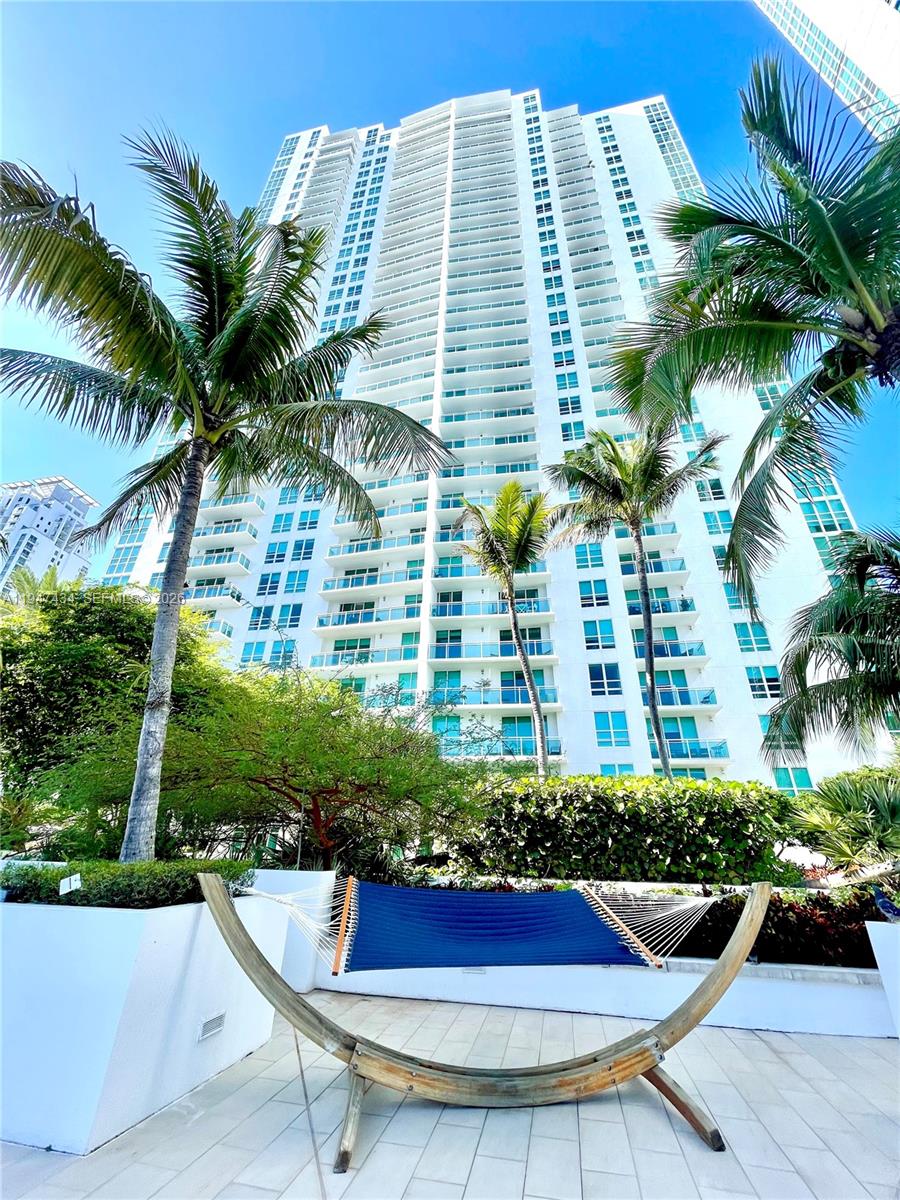 image The Plaza 901 Brickell Co22