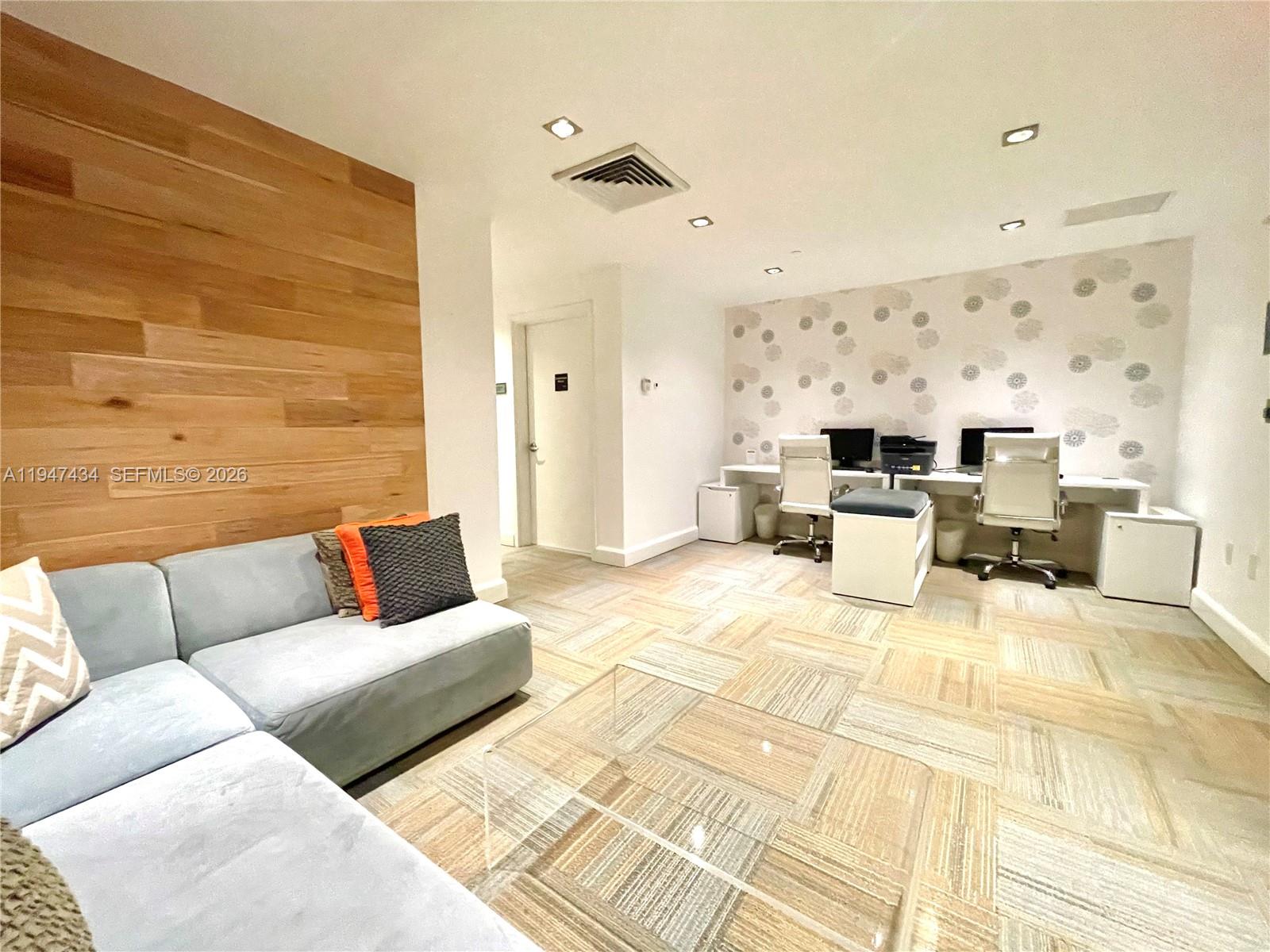 image The Plaza 901 Brickell Co26