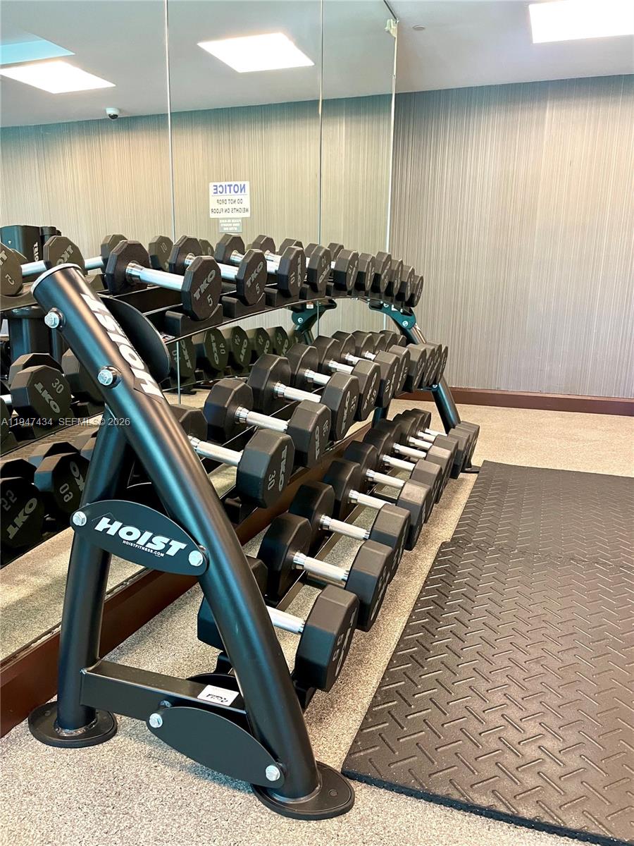 image The Plaza 901 Brickell Co31