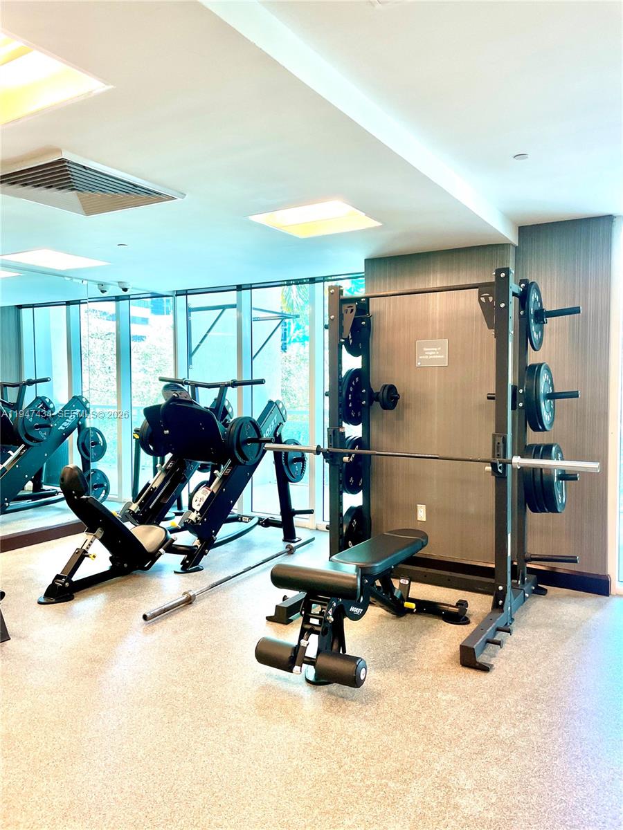 image The Plaza 901 Brickell Co32