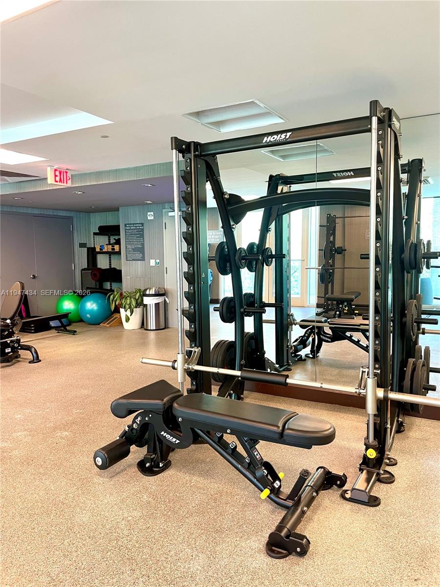 image The Plaza 901 Brickell Co38