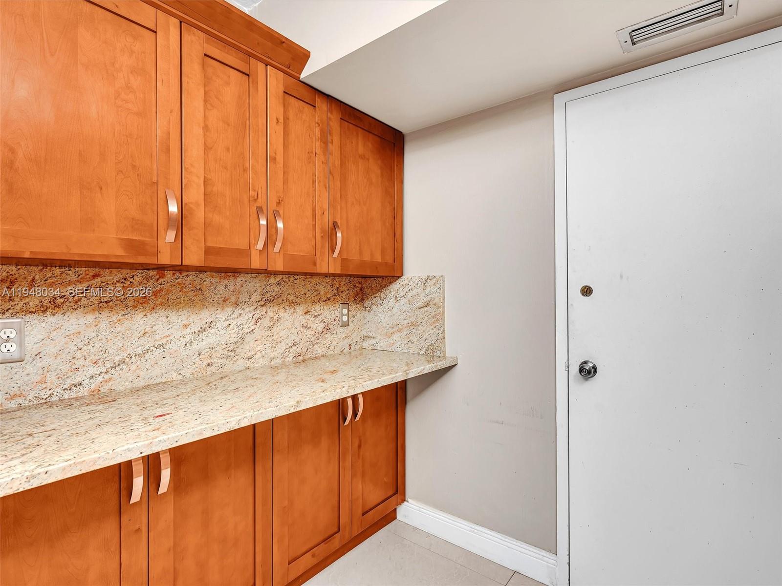 4400 Hillcrest #617B Hollywood, FL 33021