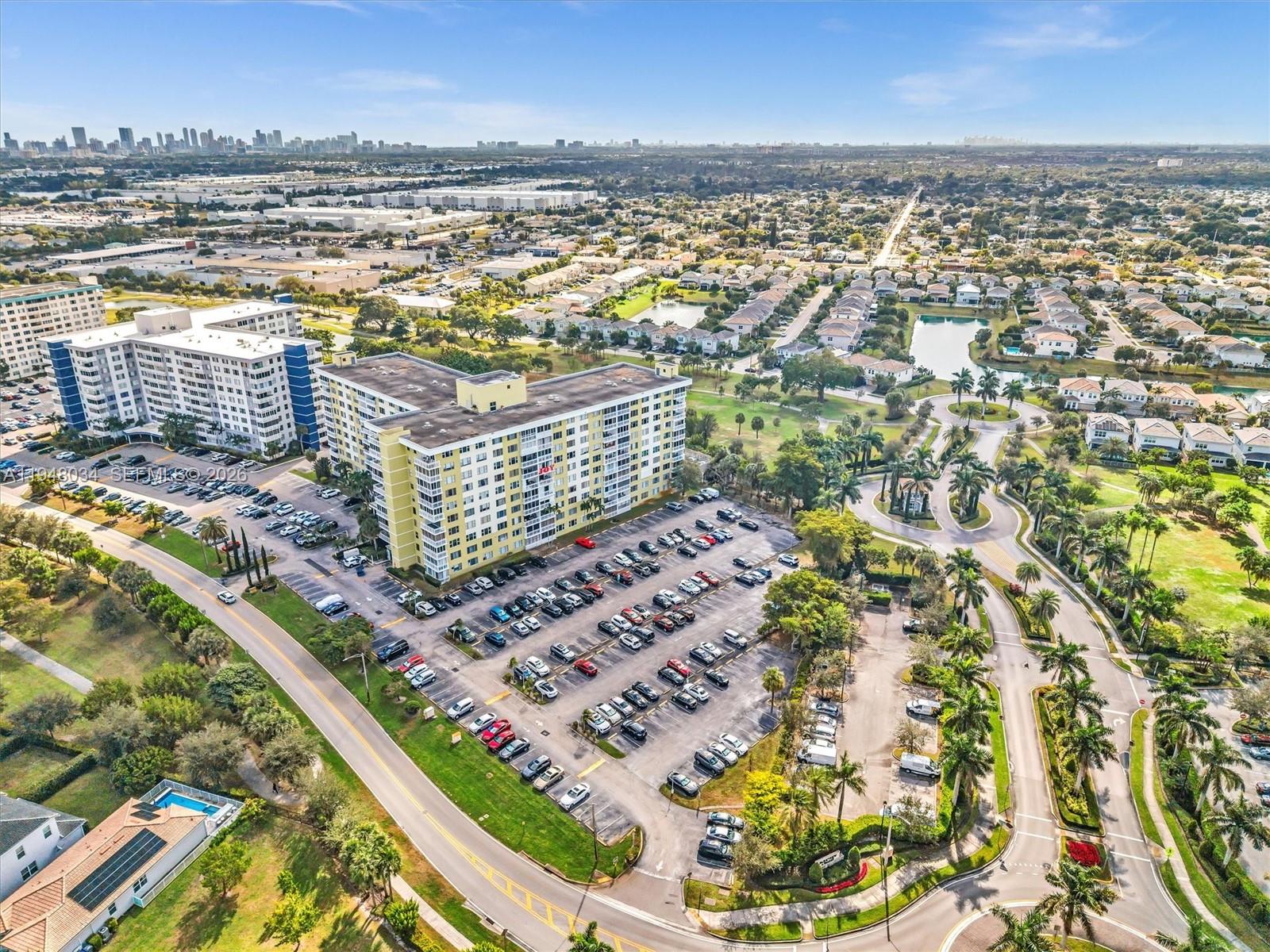 4400 Hillcrest #617B Hollywood, FL 33021