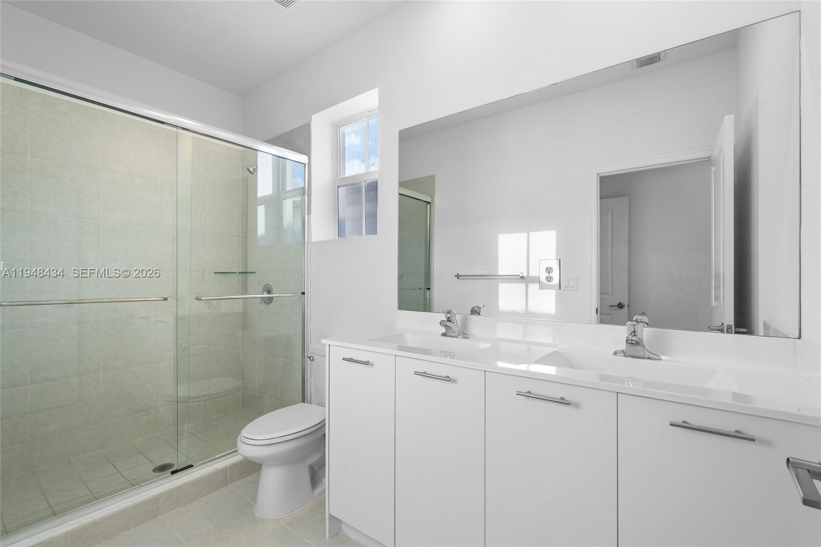 2405 NW 131st Cir Miami, FL 33167