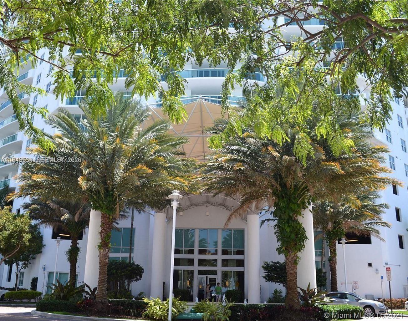 7900 Harbor Is Dr #1216