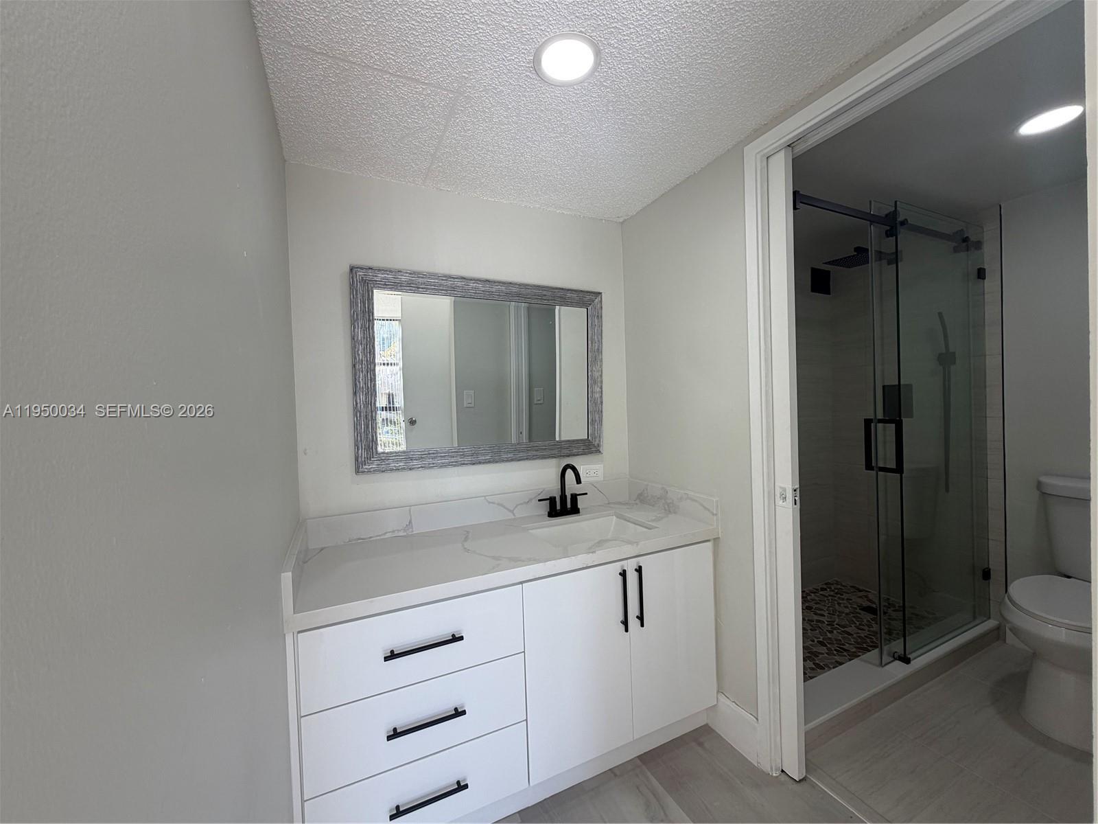 17021 N Bay Rd #216 Sunny Isles Beach, FL 33160