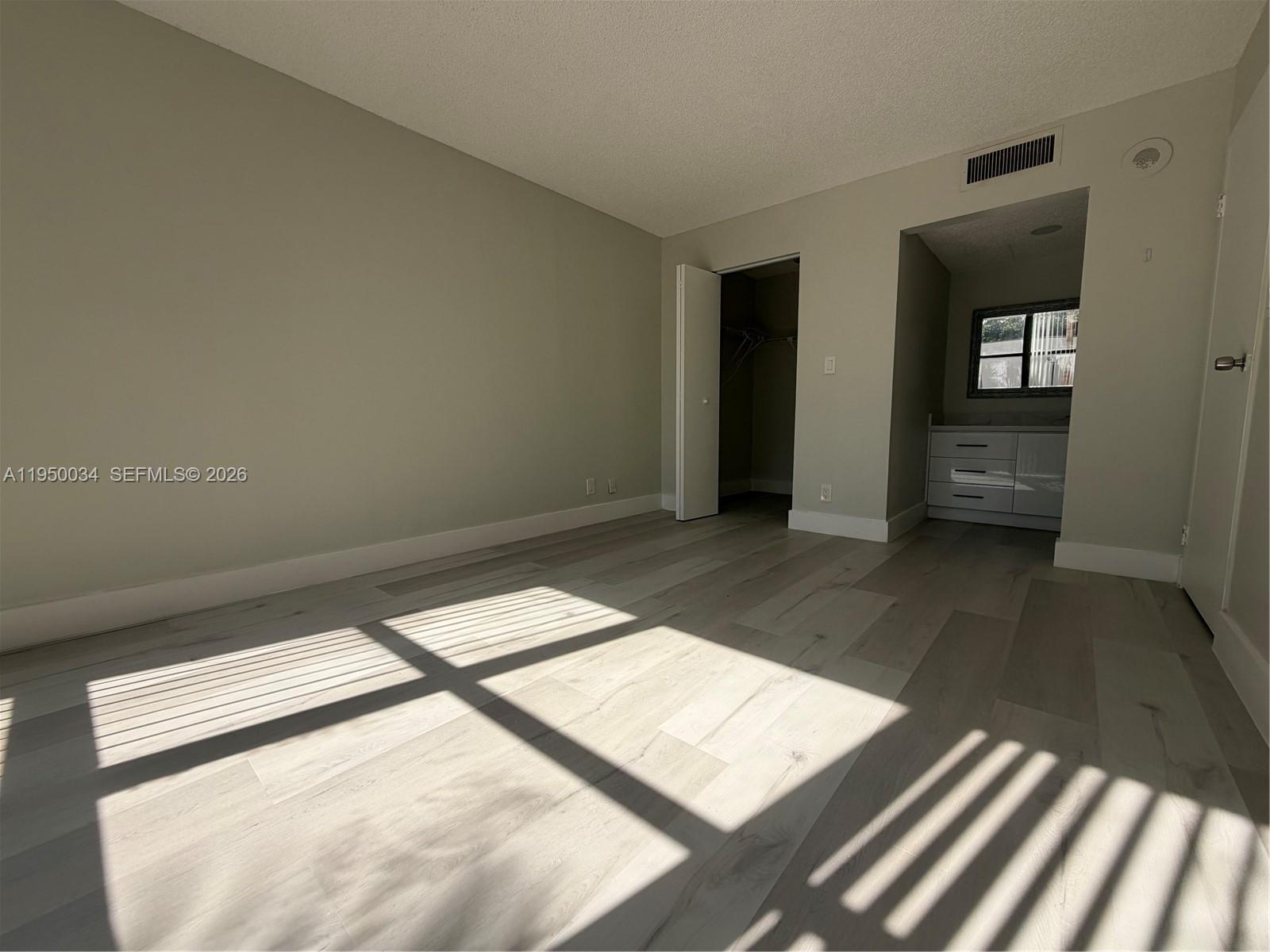 17021 N Bay Rd #216 Sunny Isles Beach, FL 33160