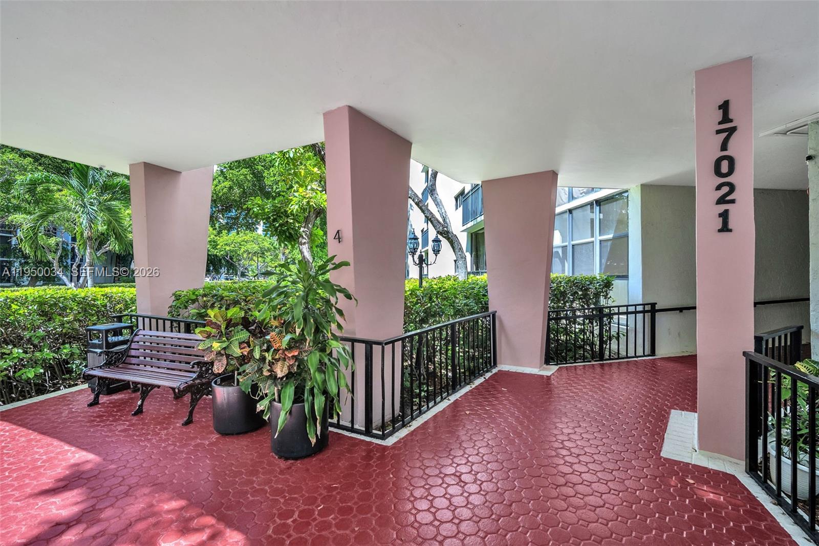 17021 N Bay Rd #216 Sunny Isles Beach, FL 33160