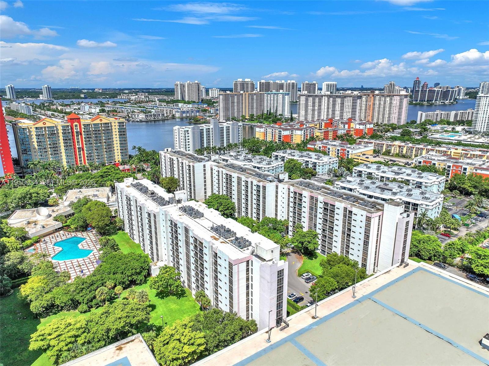 17021 N Bay Rd #216 Sunny Isles Beach, FL 33160