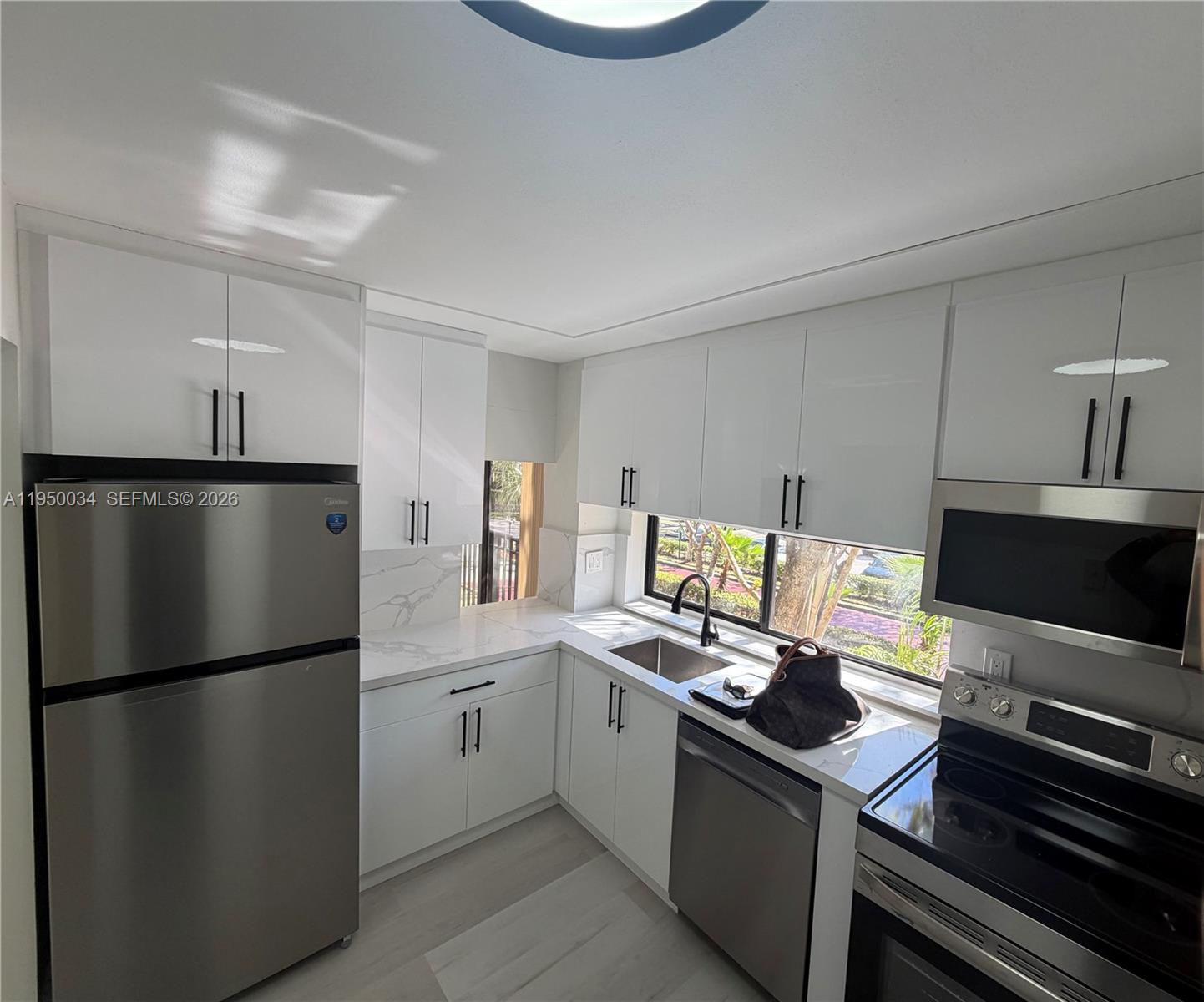 17021 N Bay Rd #216 Sunny Isles Beach, FL 33160