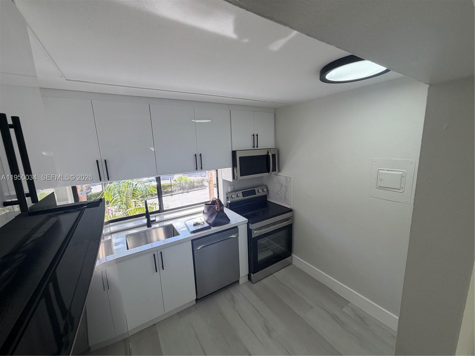 17021 N Bay Rd #216 Sunny Isles Beach, FL 33160