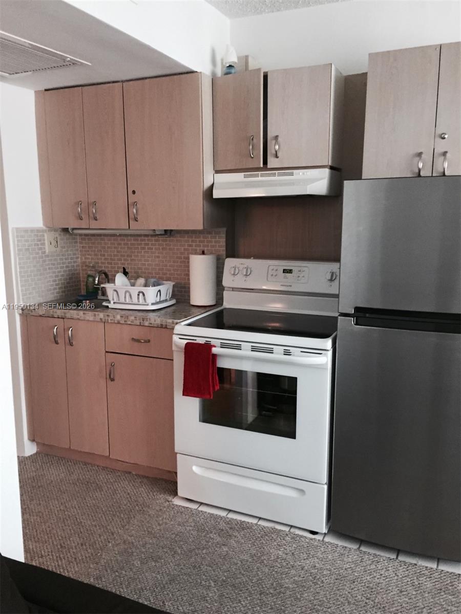 19201 Collins Ave #1033 Sunny Isles Beach, FL 33160