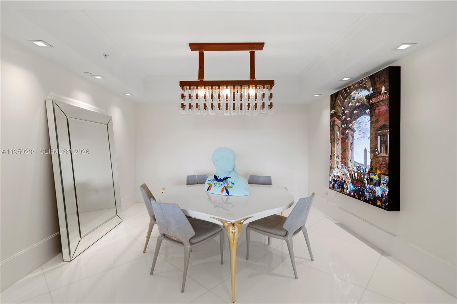 7124 Fisher Is Dr #7124 Miami Beach, FL 33109