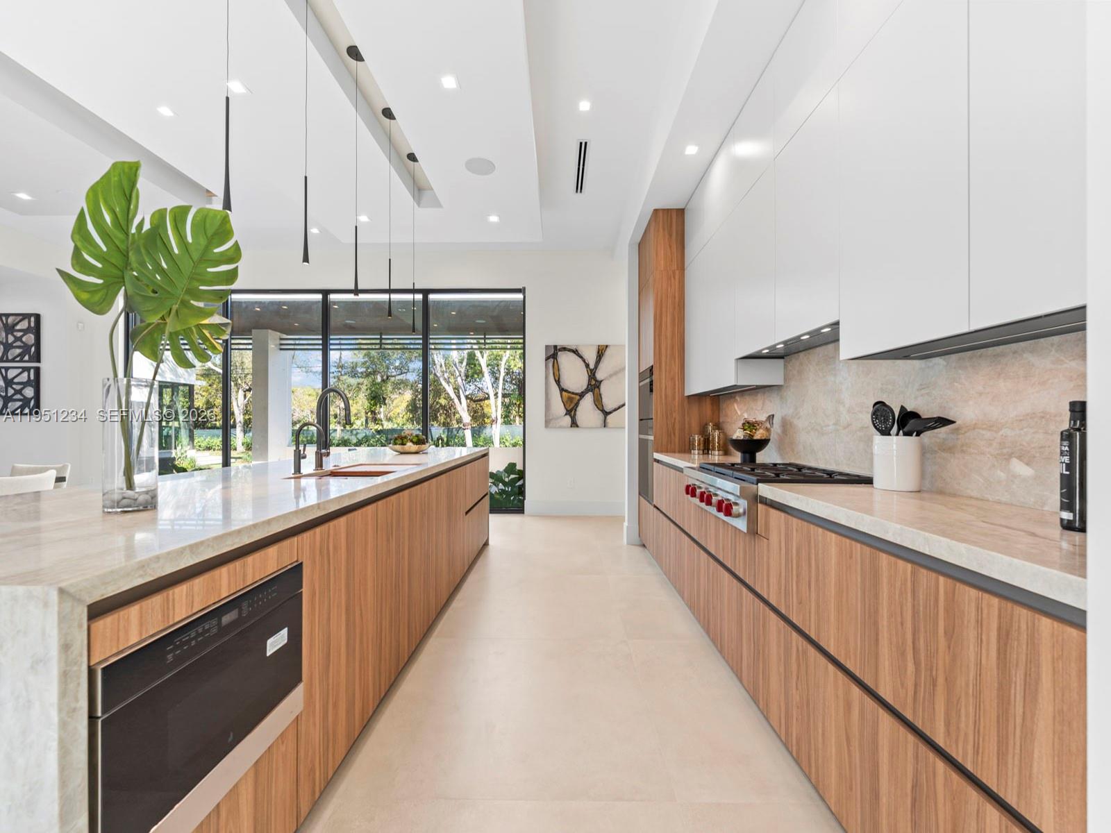 13901 Old Cutler Rd Palmetto Bay, FL 33158