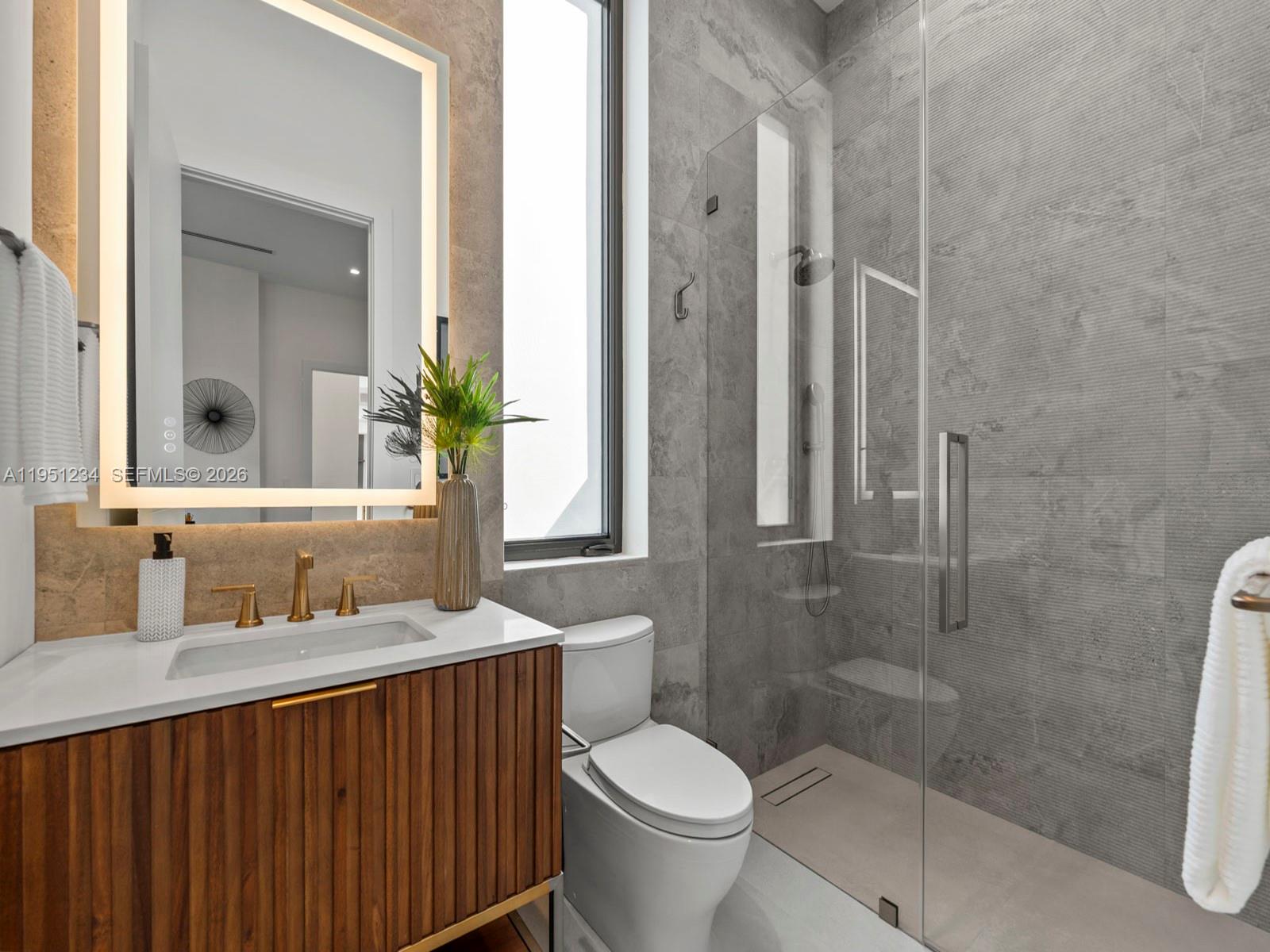 13901 Old Cutler Rd Palmetto Bay, FL 33158