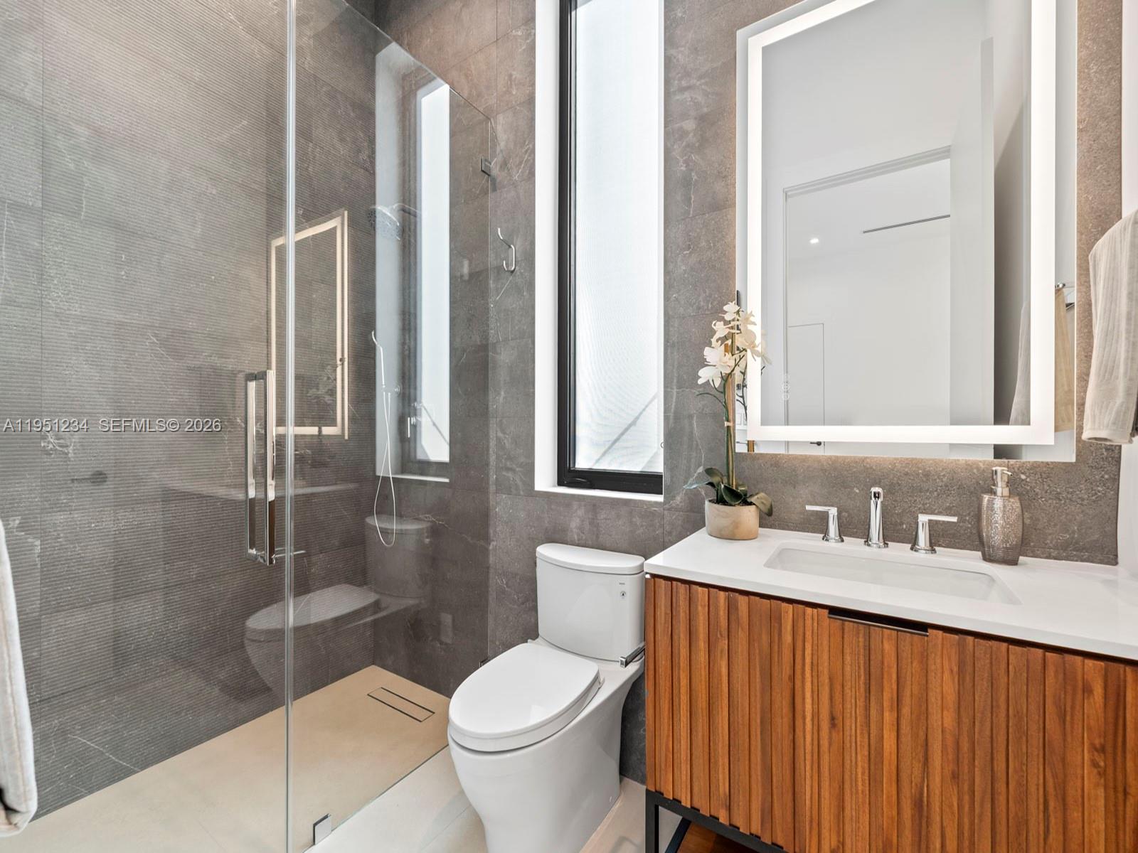 13901 Old Cutler Rd Palmetto Bay, FL 33158