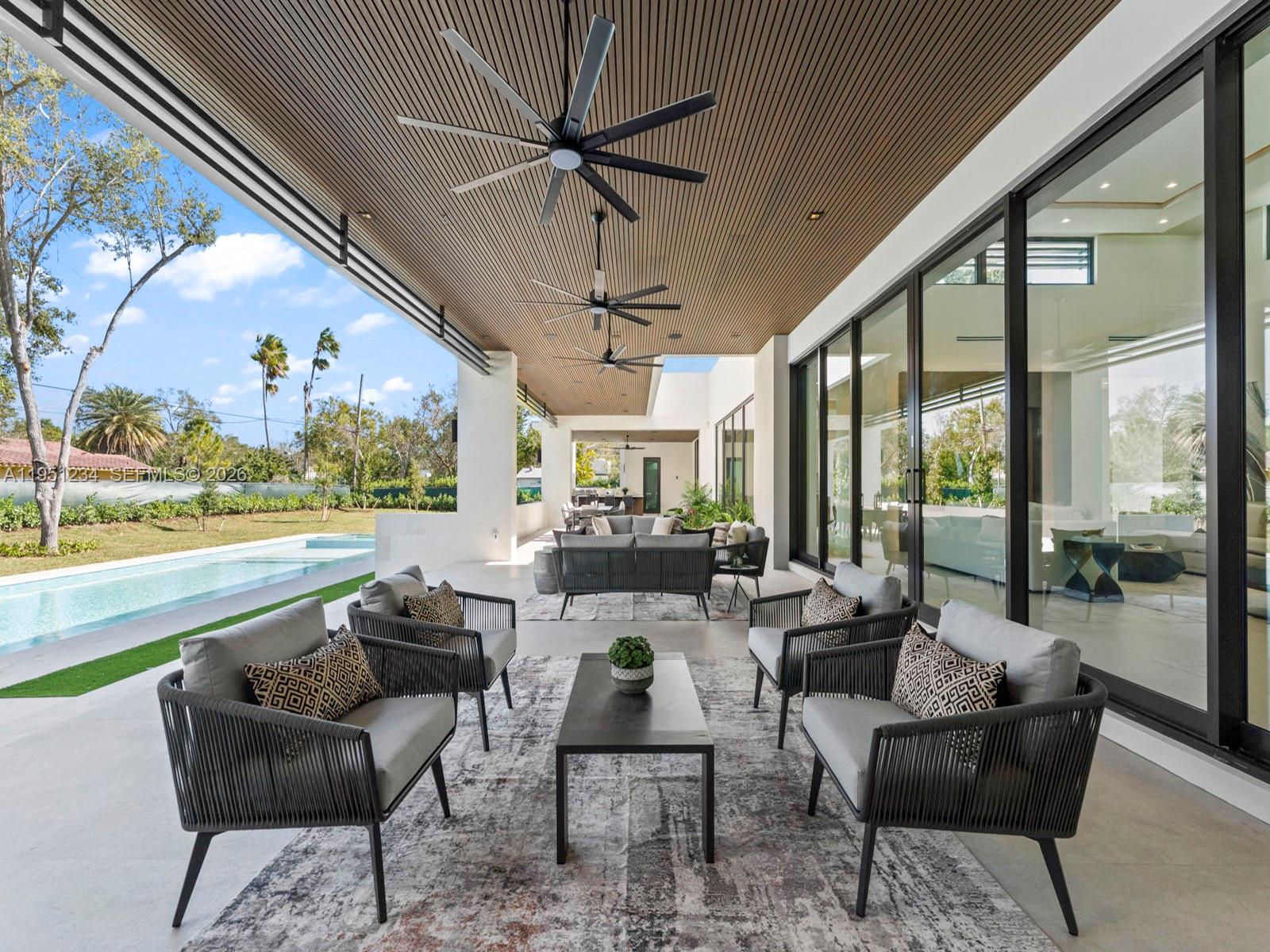 13901 Old Cutler Rd Palmetto Bay, FL 33158