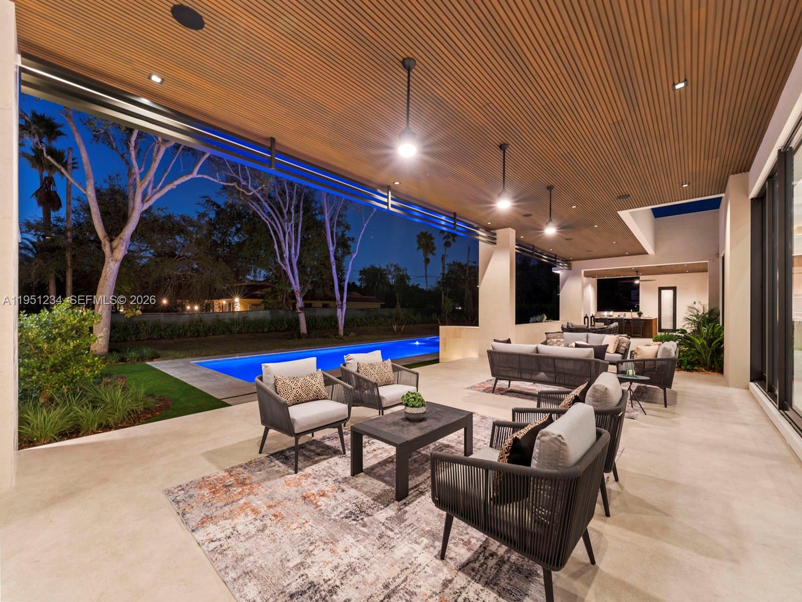 13901 Old Cutler Rd Palmetto Bay, FL 33158