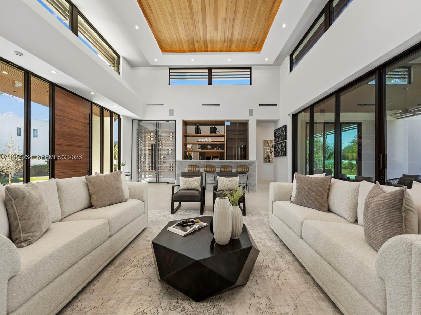 13901 Old Cutler Rd Palmetto Bay, FL 33158