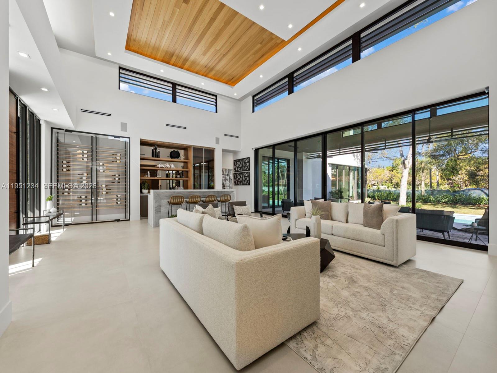 13901 Old Cutler Rd Palmetto Bay, FL 33158