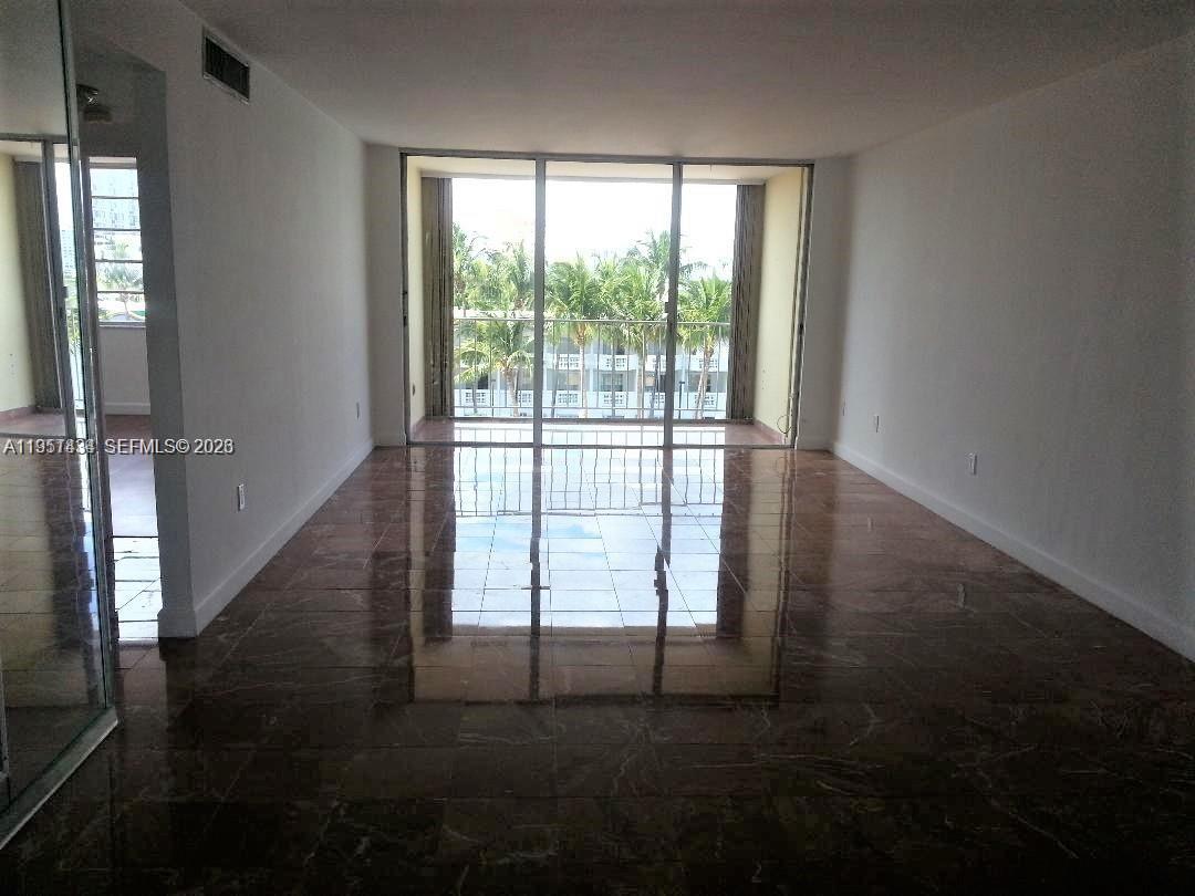 1865 79th St Cswy #5H North Bay Village, FL 33141