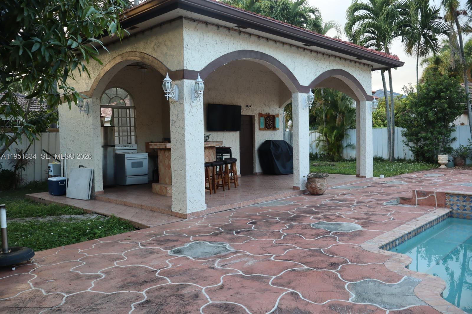 16750 NW 78th Ave Miami Lakes, FL 33016