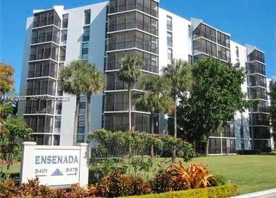 3401 N Country Clb Dr #310